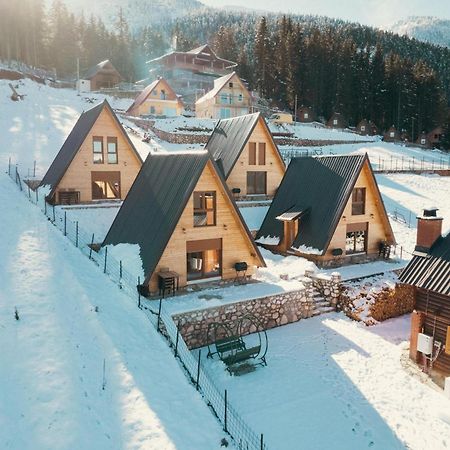 Villa Route Rugove Peje Luaran gambar